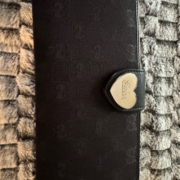 Authentic Gucci wallet - Picture 2 of 11